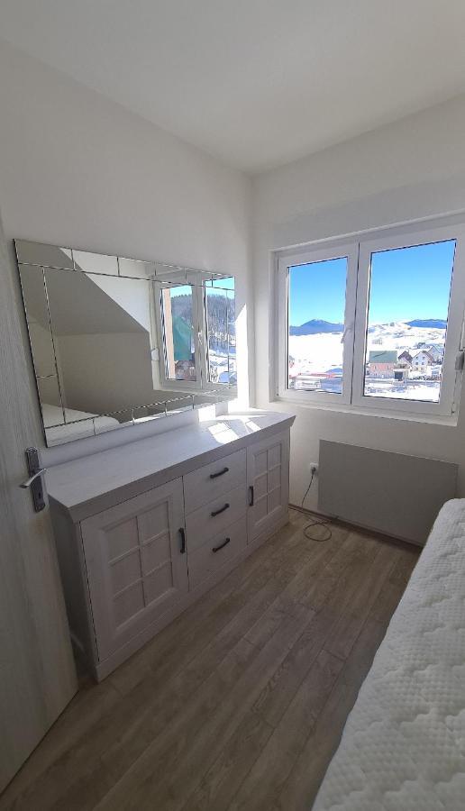 Apartment Mihaela Zabljak  Bagian luar foto
